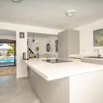 Leila Private Pool Бодрум